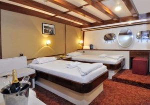 Halis Temel Cabin spacious greece double