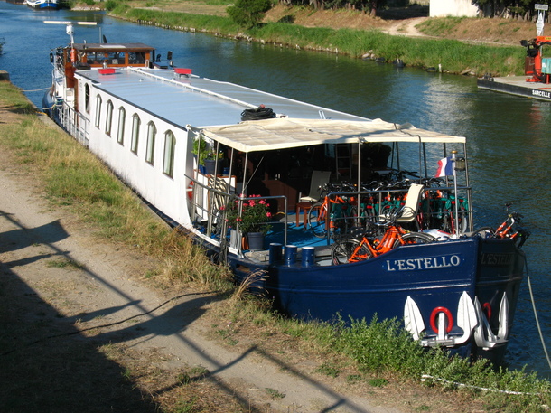 estello boat bike tour