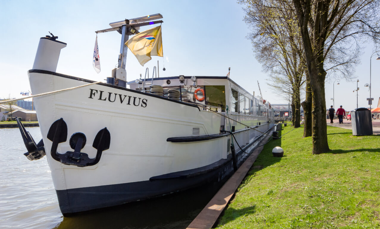 Fluvius boat