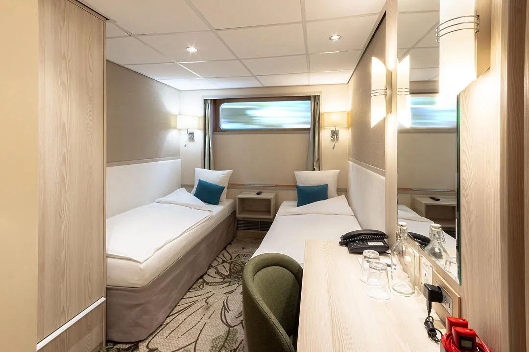Standard Cabin