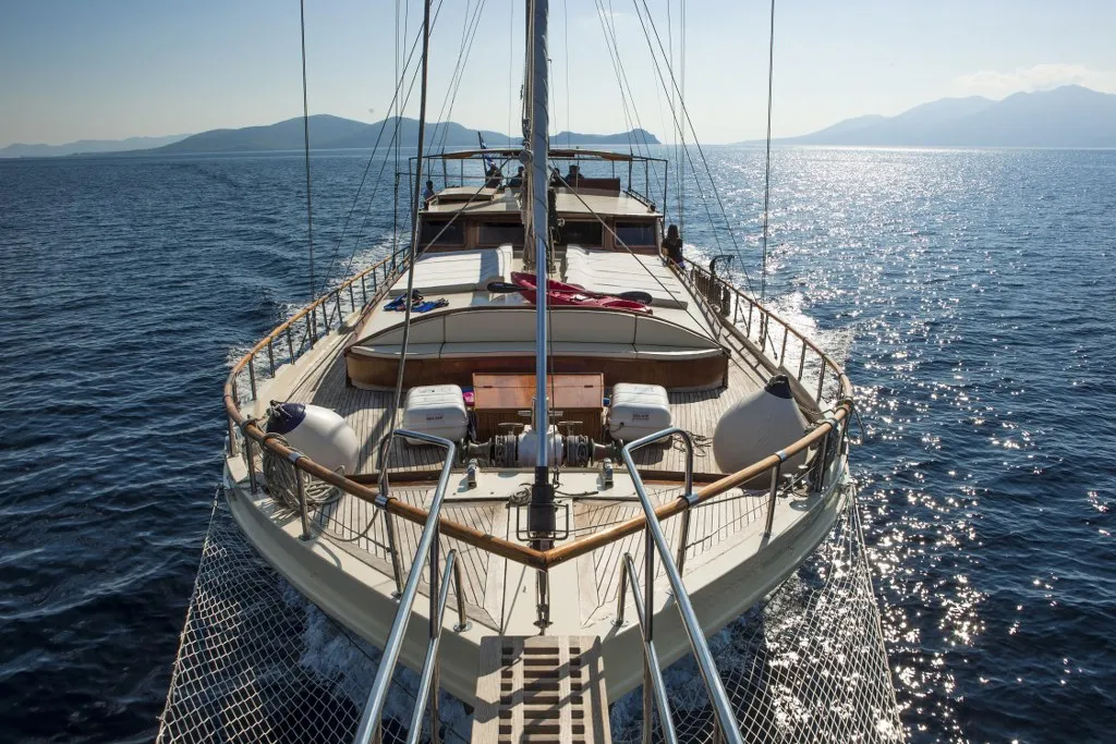 Motorsailer Erato